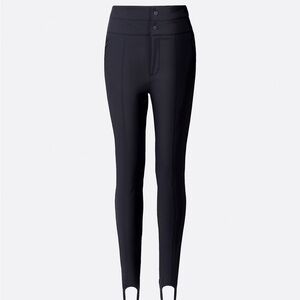 Perfect Moment Black Stirrup Leggings